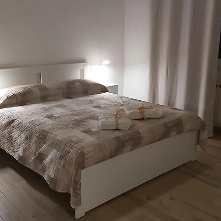 Re Di Living Lägenhet *